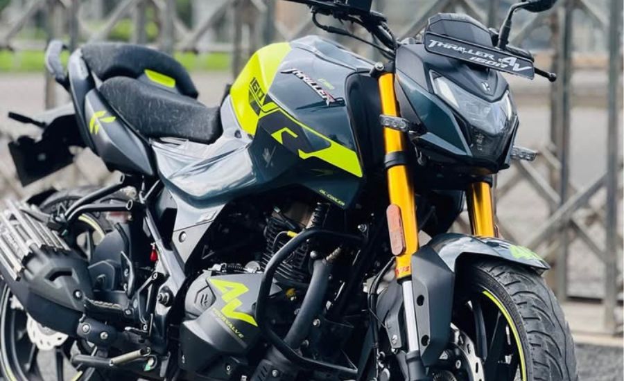 Hero Thriller 160R 4V 2025 - 3000 KM